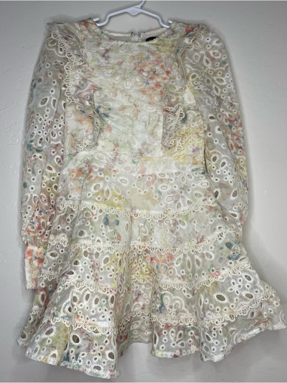Bardot Junior Miley Mini Cream Tiered Dress Eyelet Embroidery Pastel Floral Sz 7